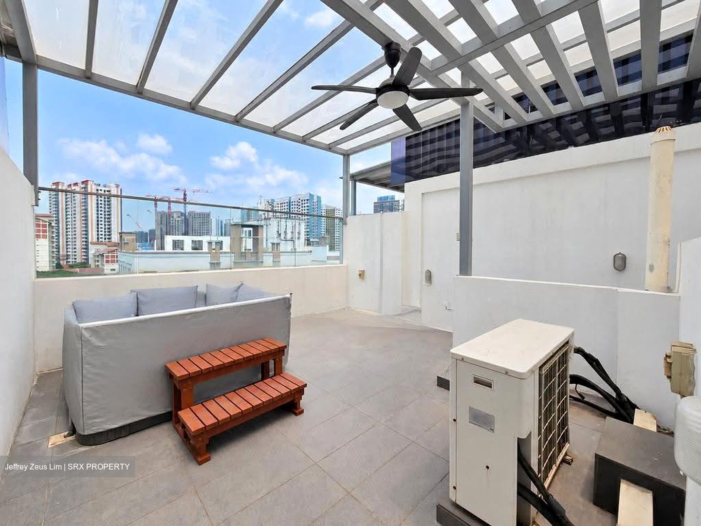 Centra Residence (D14), Apartment #620188611